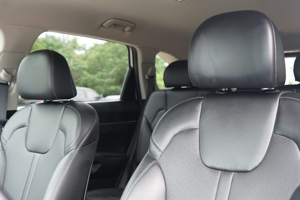 Thumbnail: 2021 Kia Sorento - 8