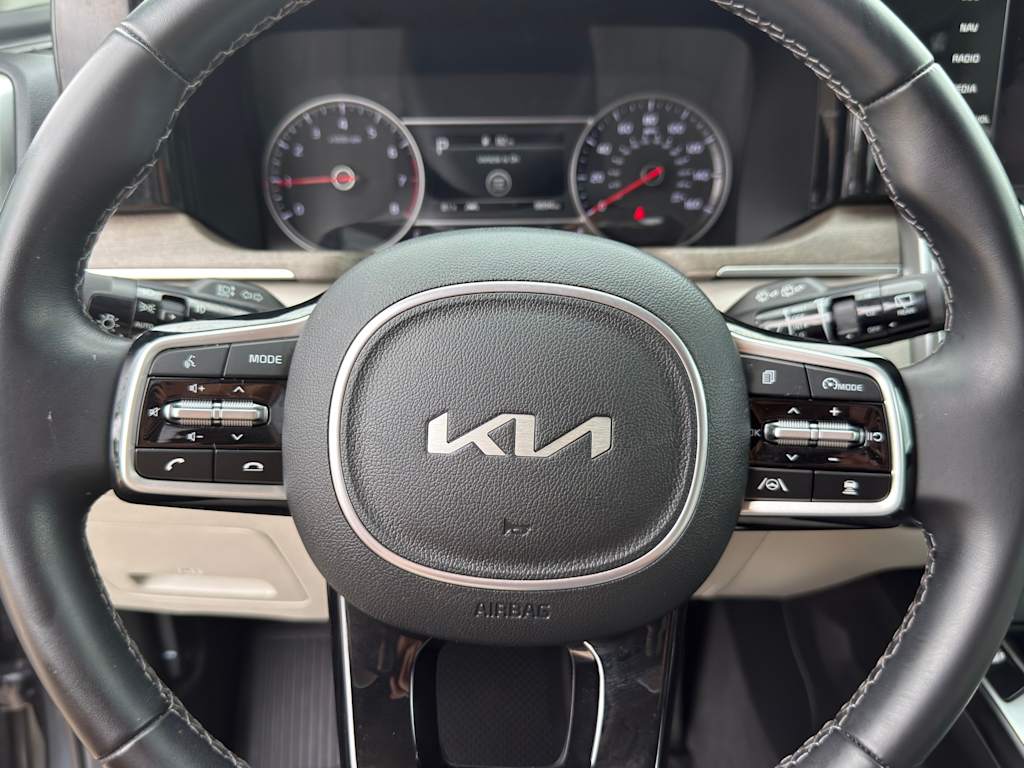 Thumbnail: 2022 Kia Sorento - 22