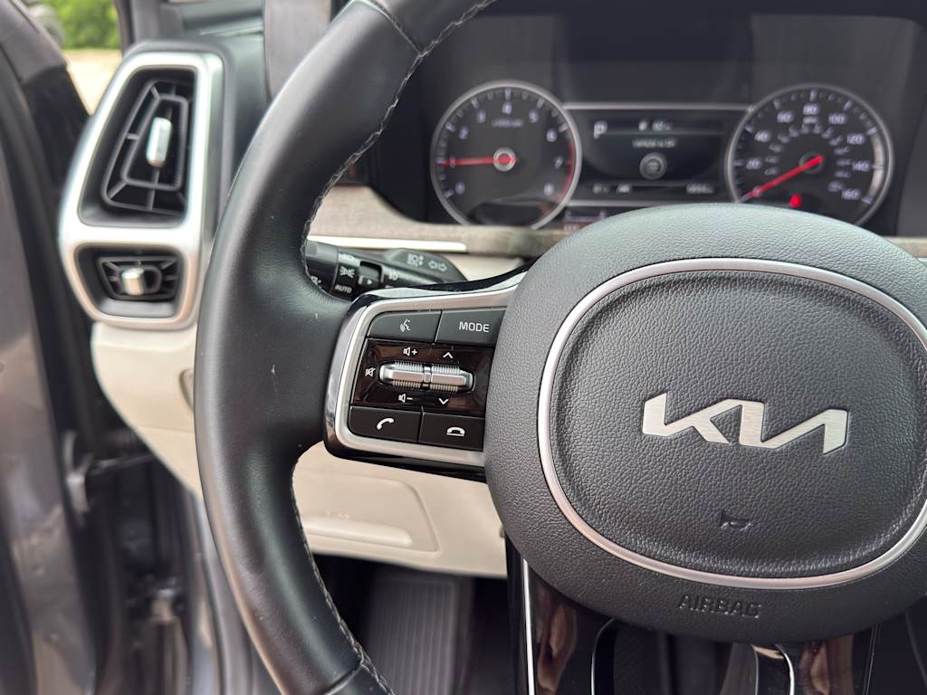 Thumbnail: 2022 Kia Sorento - 21