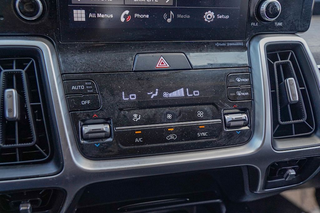 Thumbnail: 2021 Kia Sorento - 23