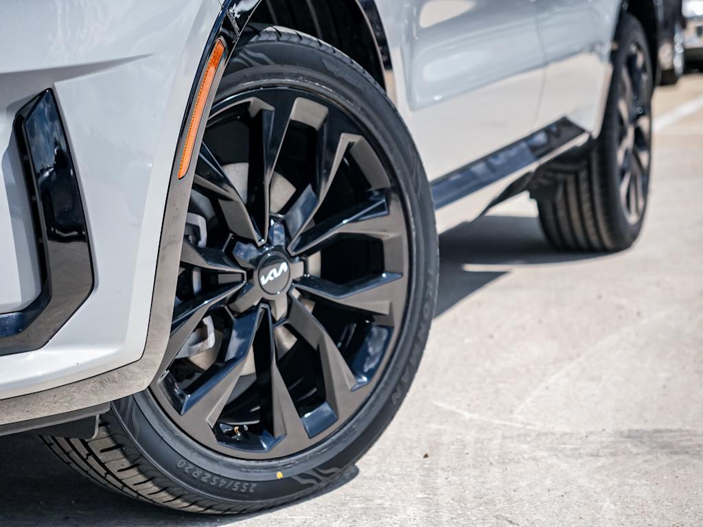 Thumbnail: 2022 Kia Sorento - 5