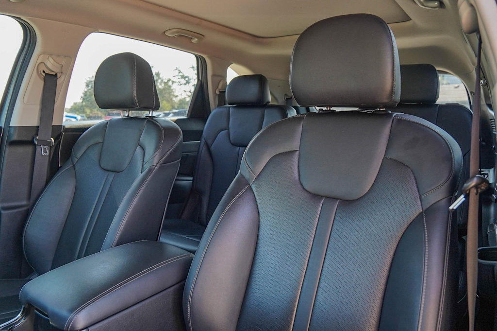 Thumbnail: 2022 Kia Sorento - 6