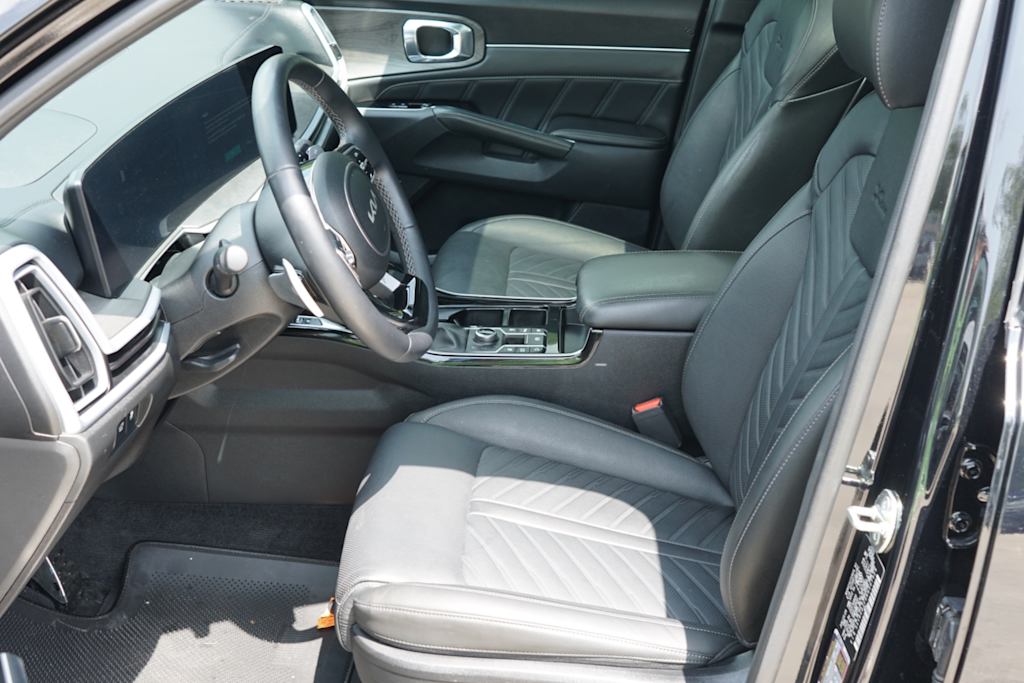 Thumbnail: 2024 Kia Sorento - 7