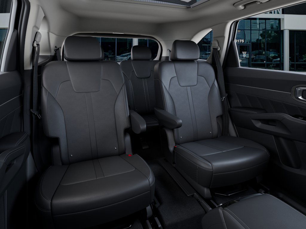 2025 Kia Sorento X-Line S 8