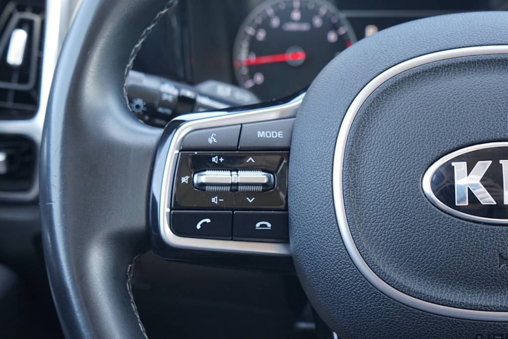 Thumbnail: 2021 Kia Sorento - 18