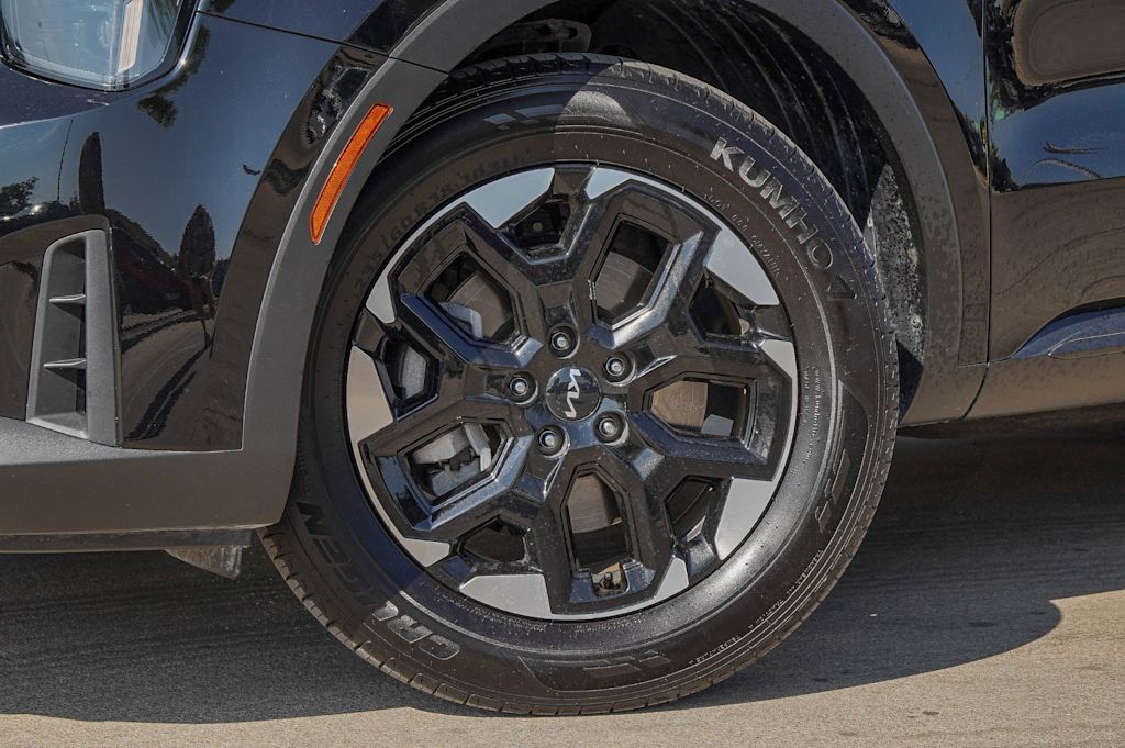 Thumbnail: 2025 Kia Sorento - 5