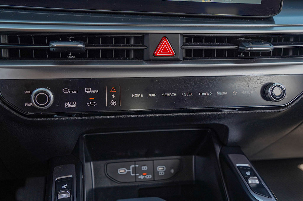 Thumbnail: 2025 Kia Sorento - 23