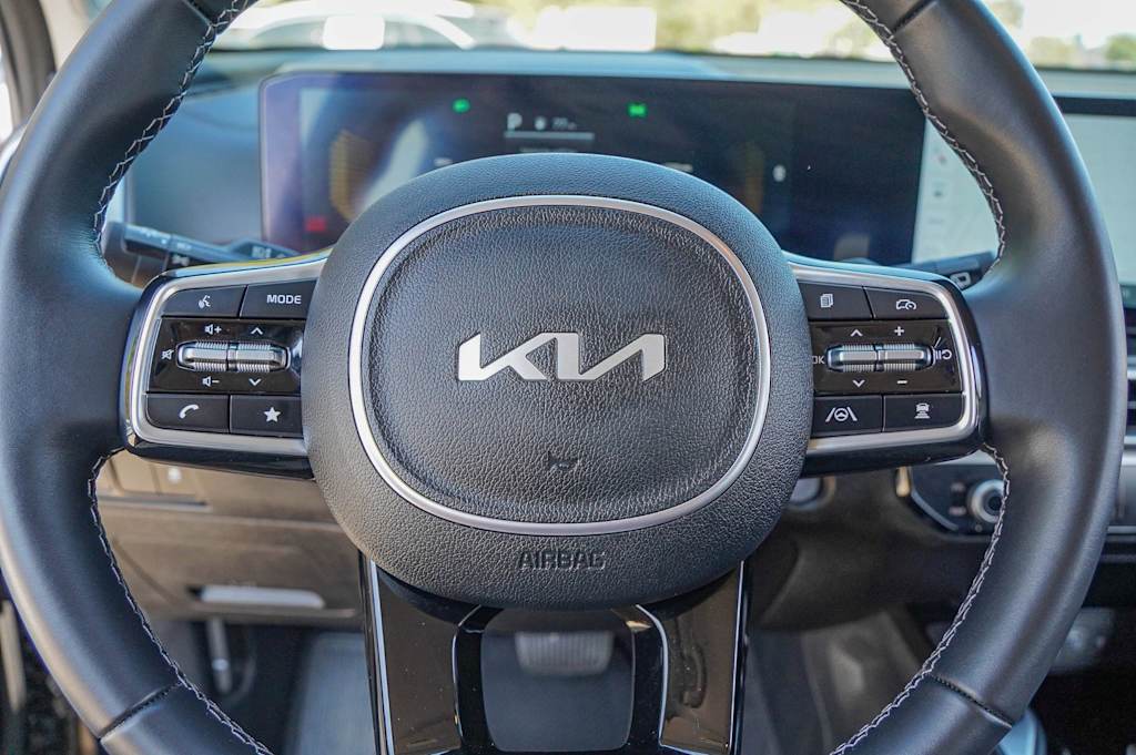 Thumbnail: 2025 Kia Sorento - 19