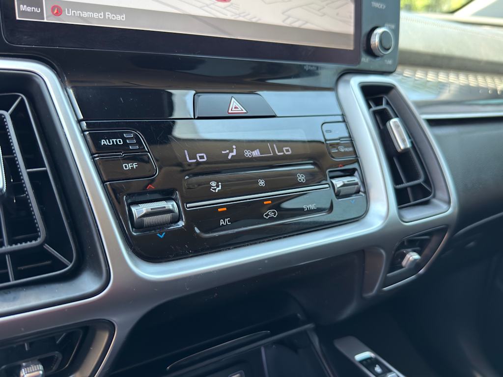 Thumbnail: 2022 Kia Sorento - 14