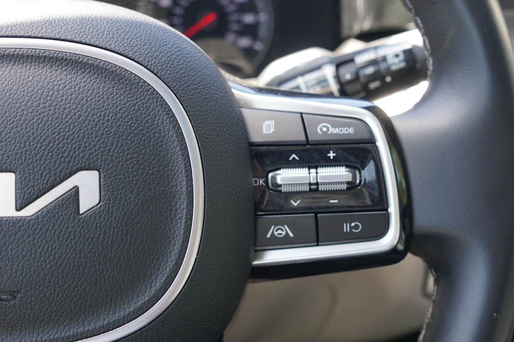 Thumbnail: 2022 Kia Sorento - 19