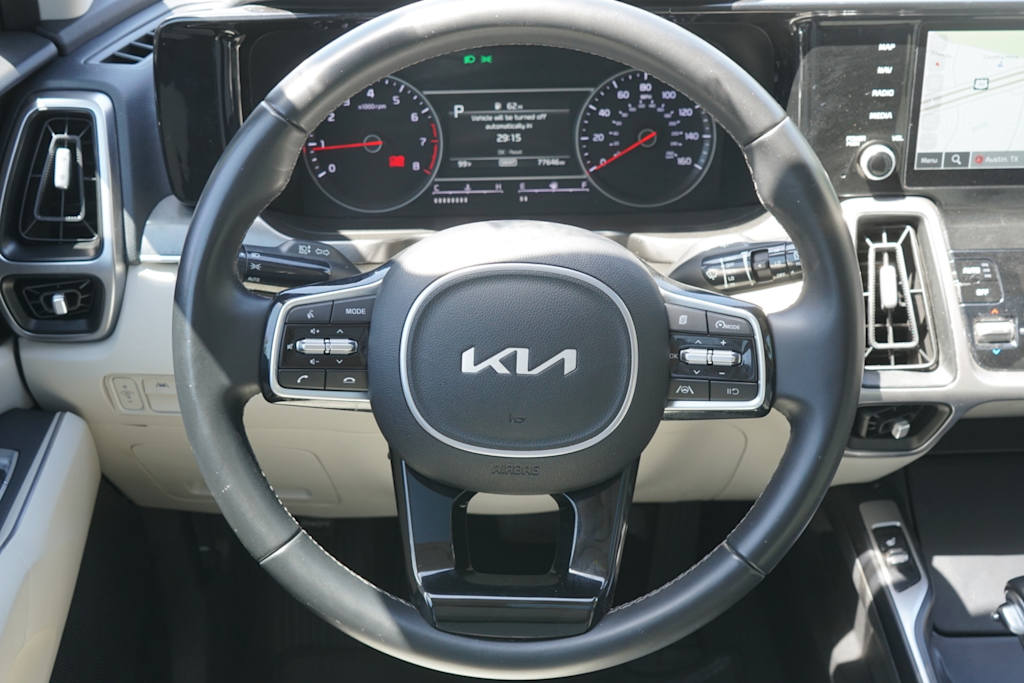 Thumbnail: 2022 Kia Sorento - 11