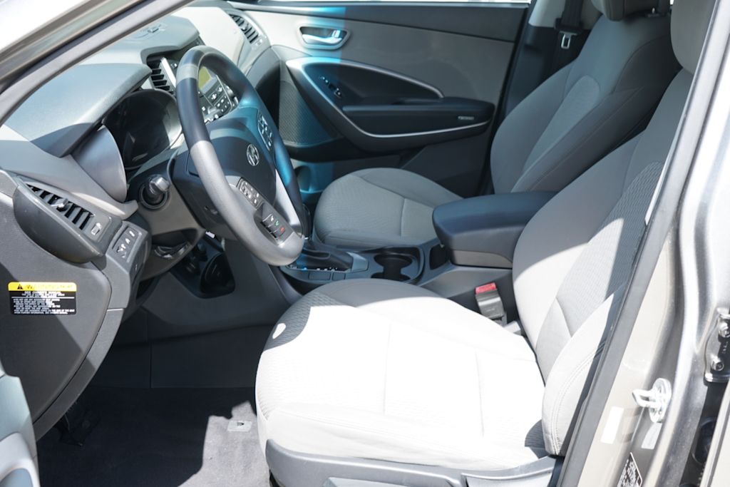 Thumbnail: 2015 Hyundai Santa Fe - 7