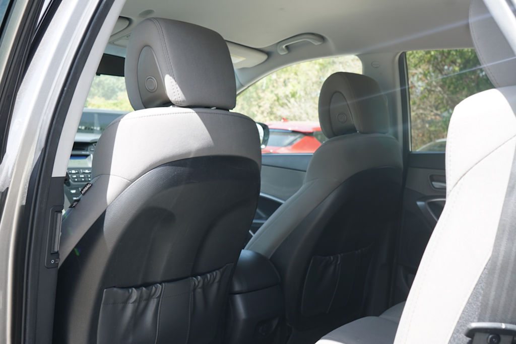 Thumbnail: 2015 Hyundai Santa Fe - 21