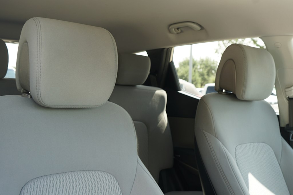 Thumbnail: 2015 Hyundai Santa Fe - 13