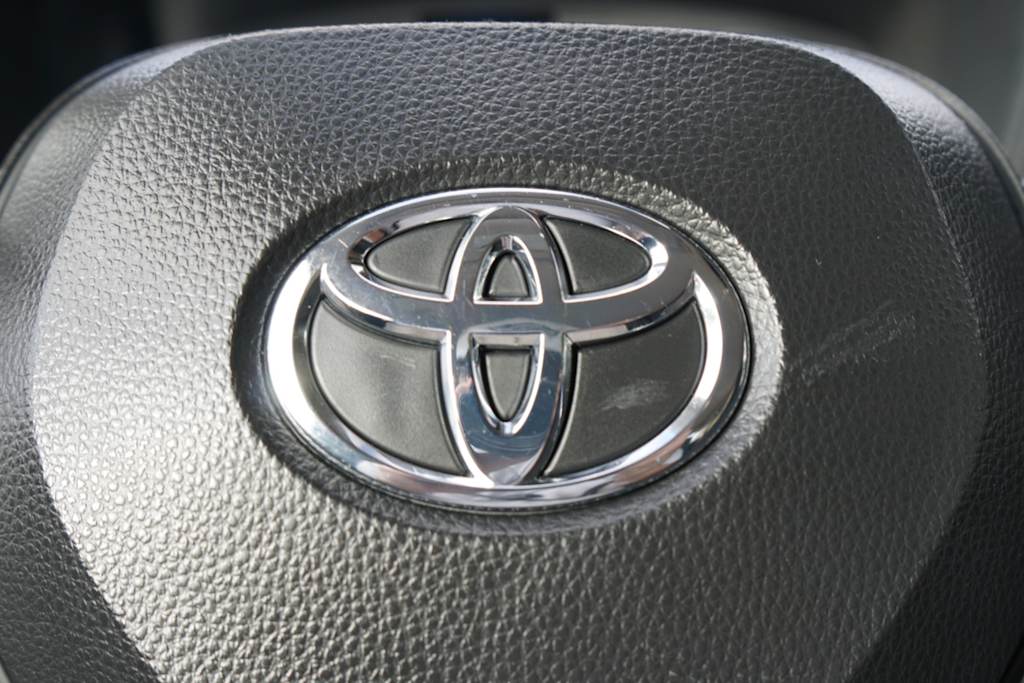 Thumbnail: 2024 Toyota Corolla - 18
