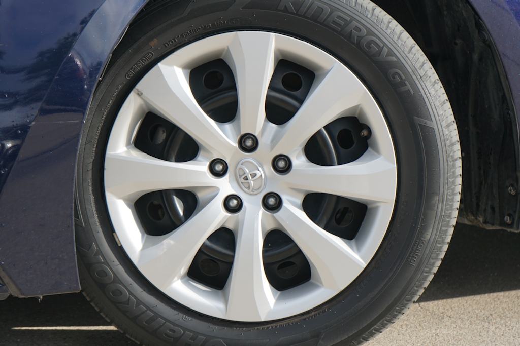 Thumbnail: 2024 Toyota Corolla - 5