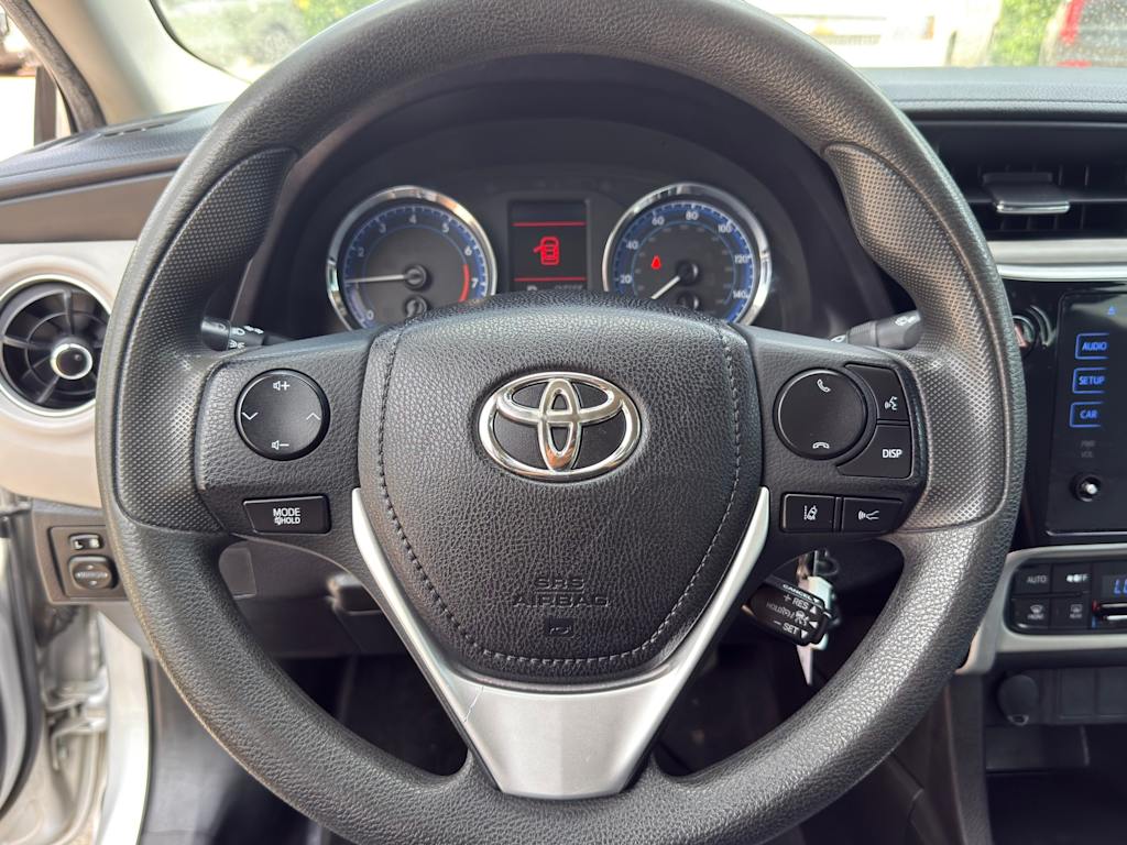 Thumbnail: 2017 Toyota Corolla - 8