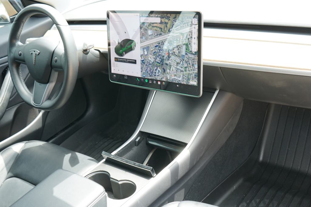 Thumbnail: 2019 Tesla Model 3 - 12