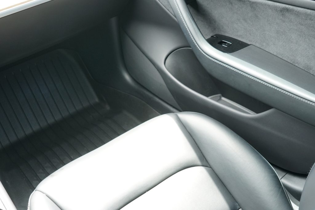 Thumbnail: 2019 Tesla Model 3 - 14