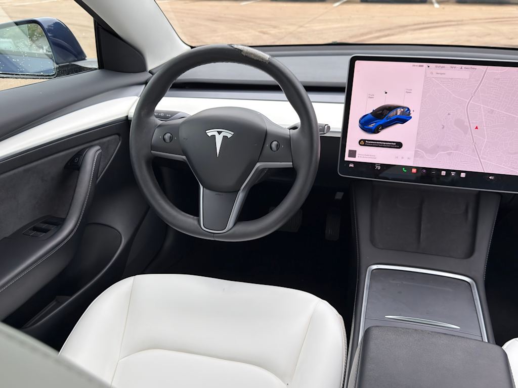 Thumbnail: 2023 Tesla Model 3 - 10