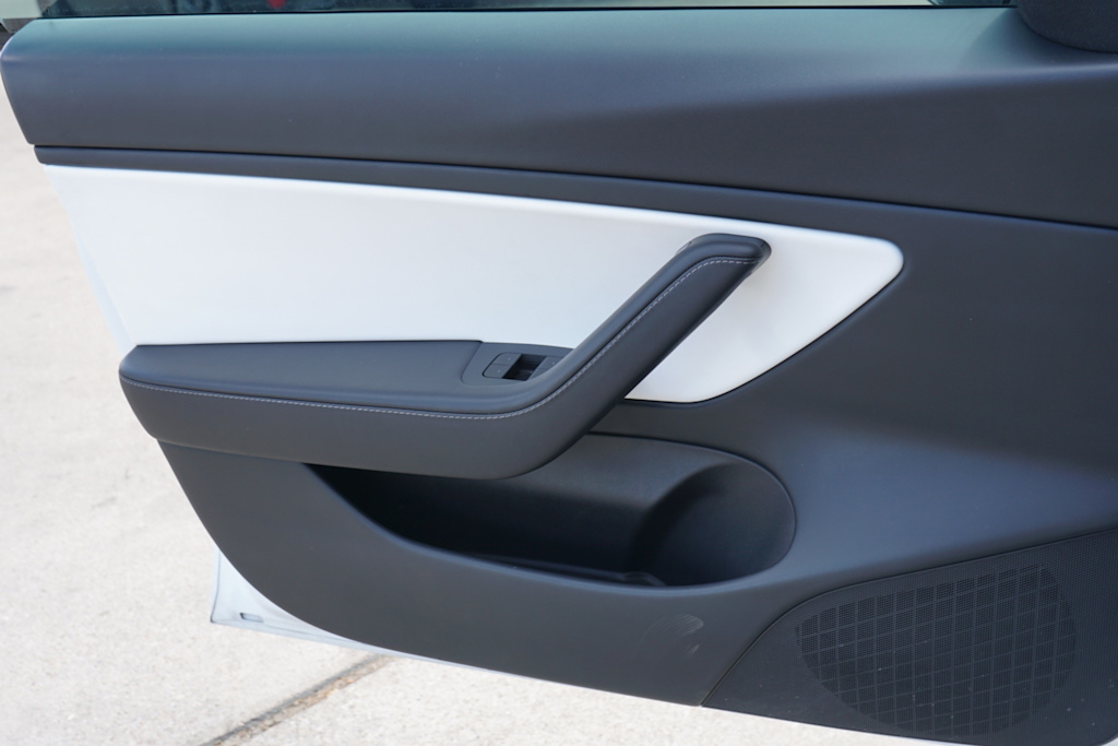 Thumbnail: 2021 Tesla Model 3 - 19