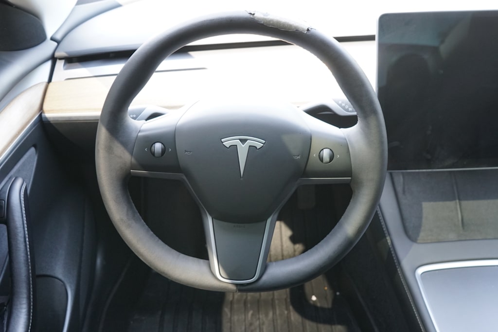 Thumbnail: 2023 Tesla Model 3 - 10