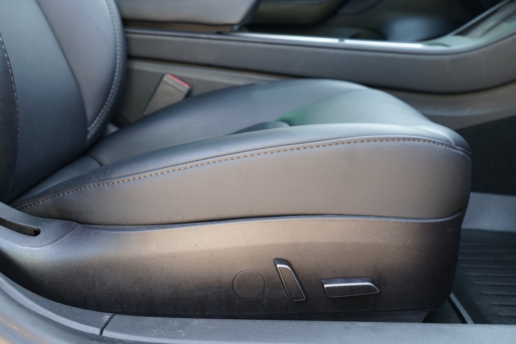 Thumbnail: 2023 Tesla Model 3 - 23