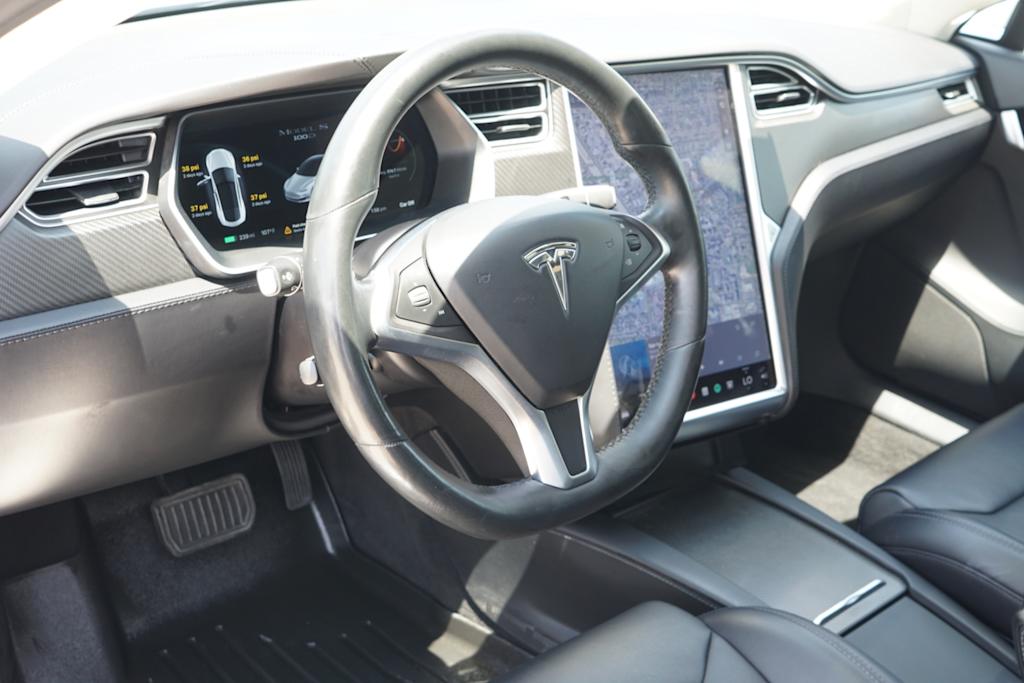 Thumbnail: 2017 Tesla Model S - 2