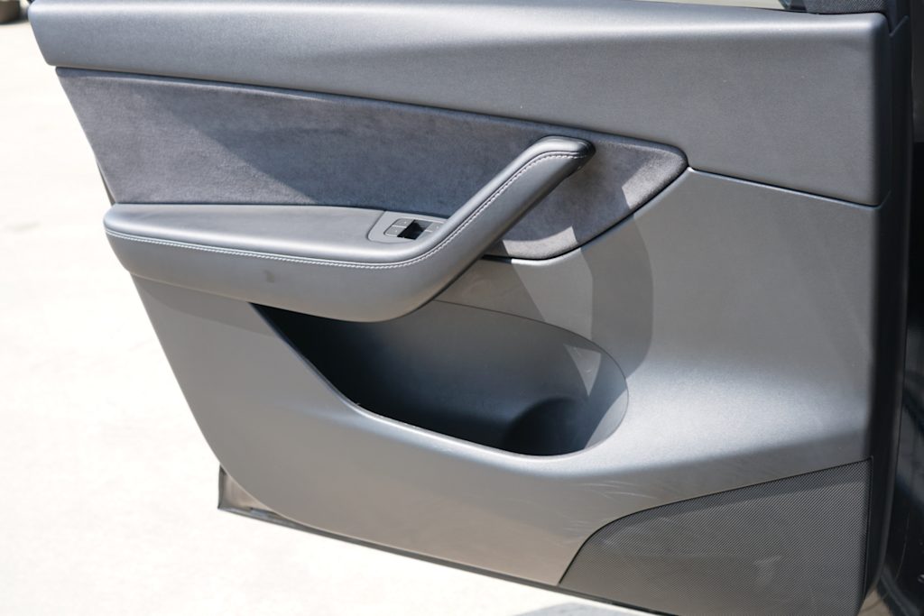 Thumbnail: 2021 Tesla Model Y - 21