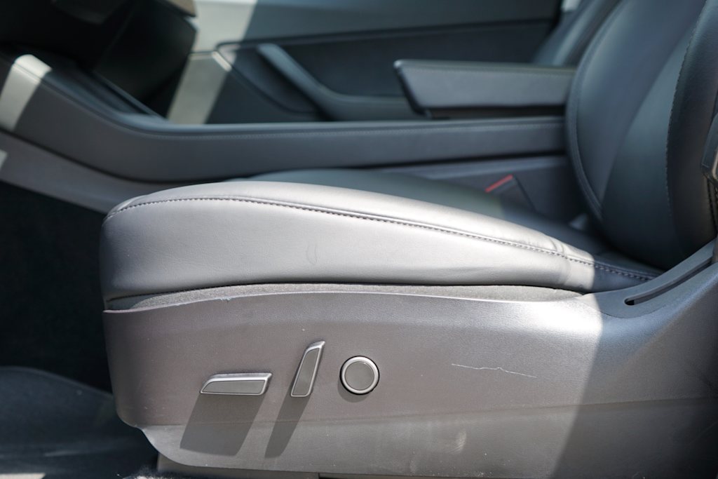 Thumbnail: 2021 Tesla Model Y - 22