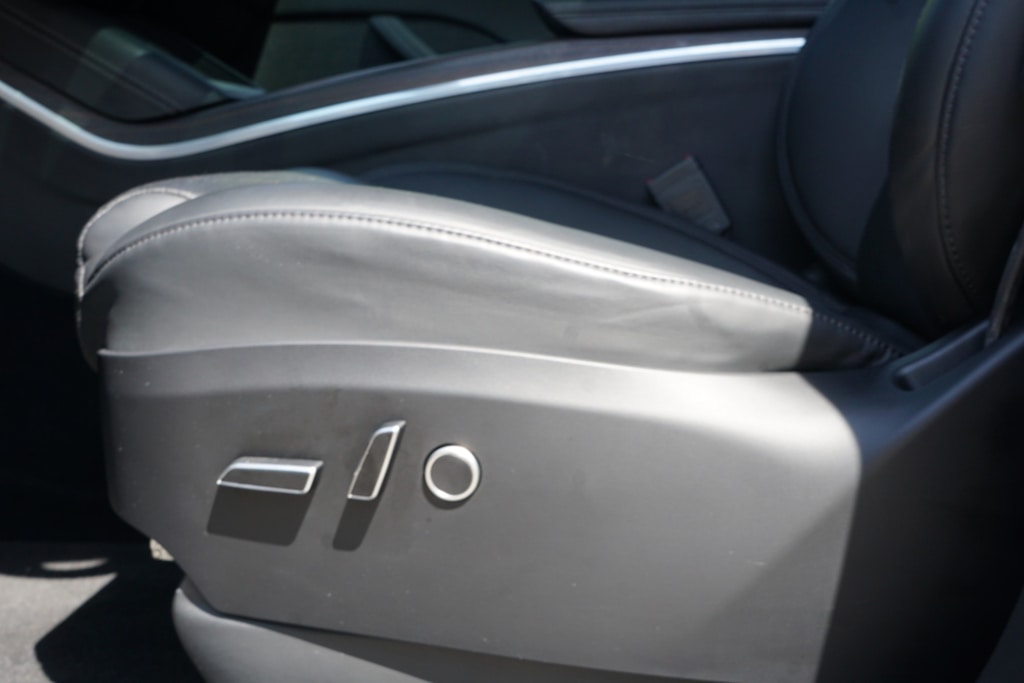 Thumbnail: 2024 Tesla Model X - 16