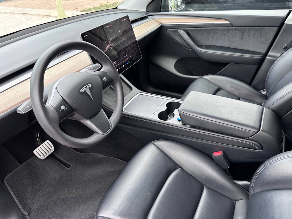 Thumbnail: 2023 Tesla Model Y - 7