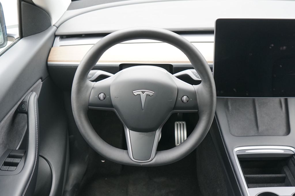 Thumbnail: 2022 Tesla Model Y - 10