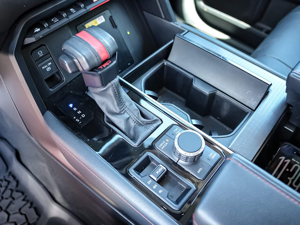Thumbnail: 2023 Toyota Sequoia - 13