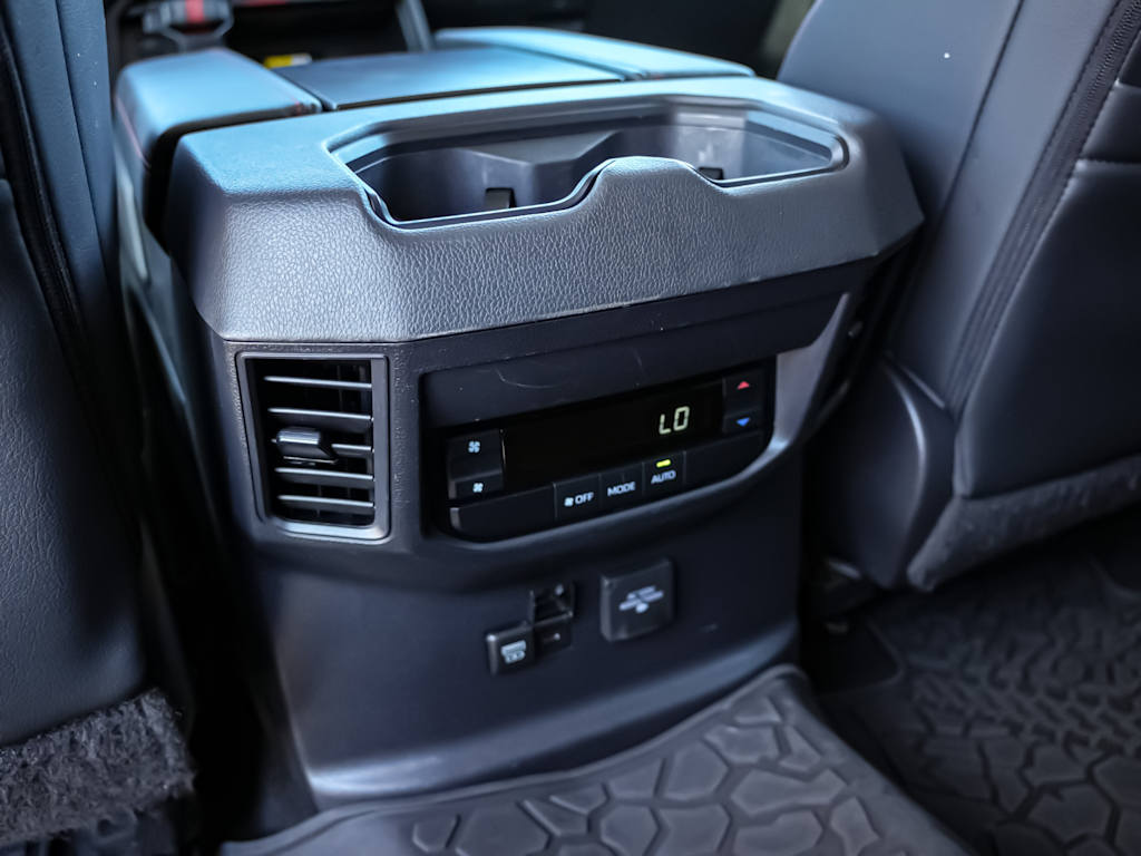 Thumbnail: 2023 Toyota Sequoia - 24