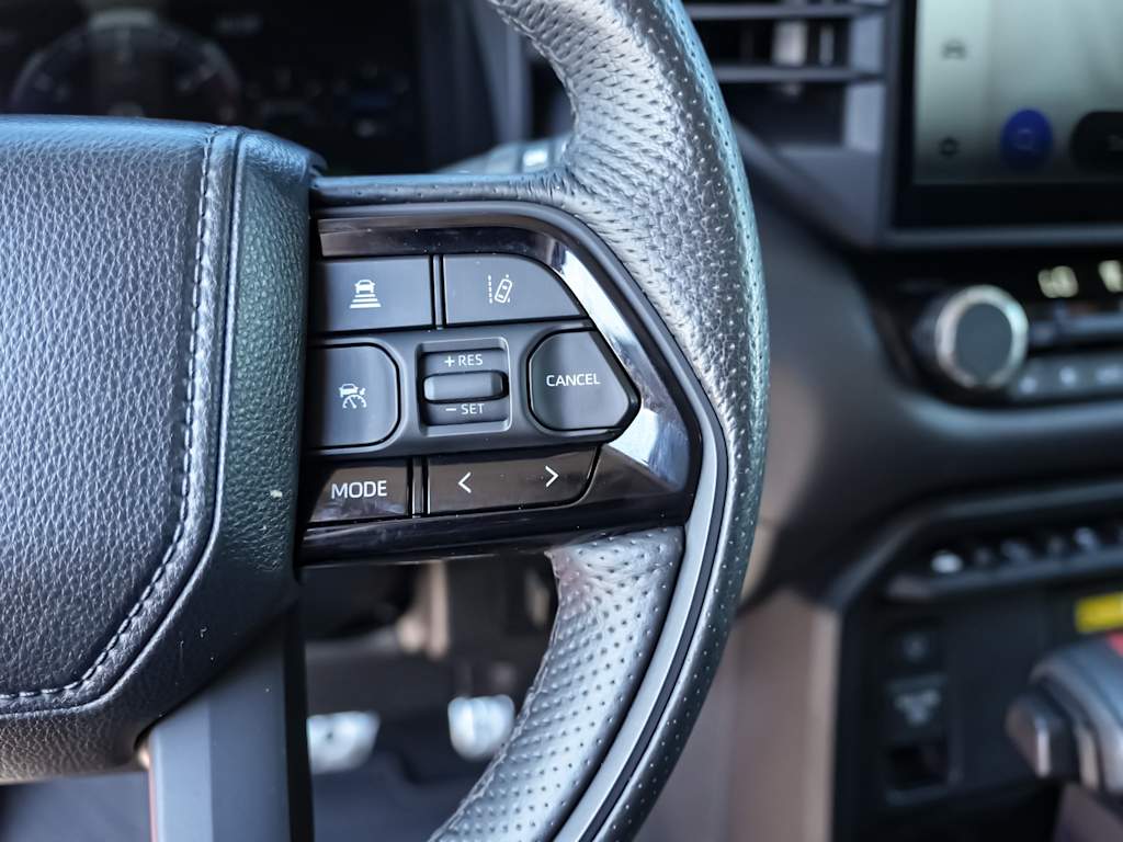 Thumbnail: 2023 Toyota Sequoia - 19