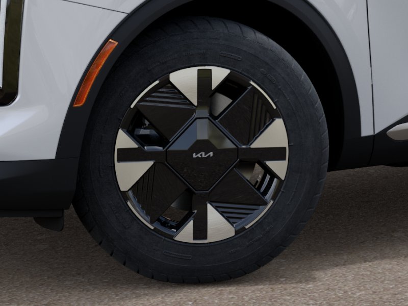 Thumbnail: 2027 Kia Sportage - 4