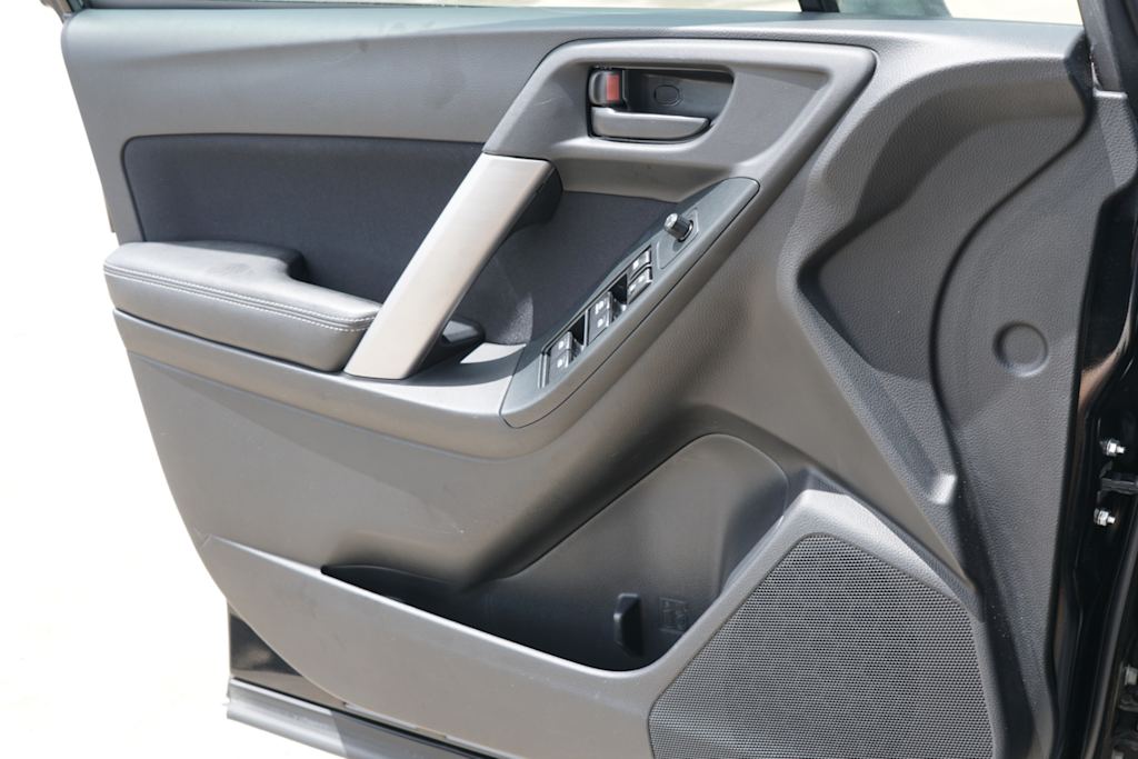 Thumbnail: 2016 Subaru Forester - 21
