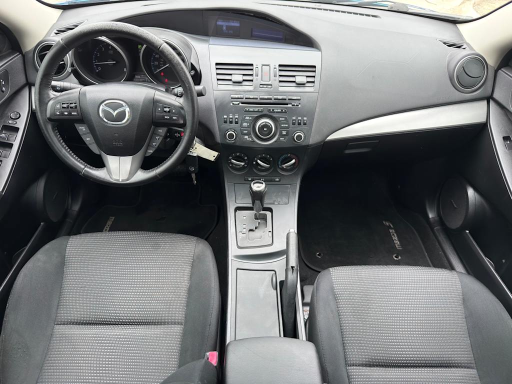 Thumbnail: 2012 Mazda Mazda3 - 8