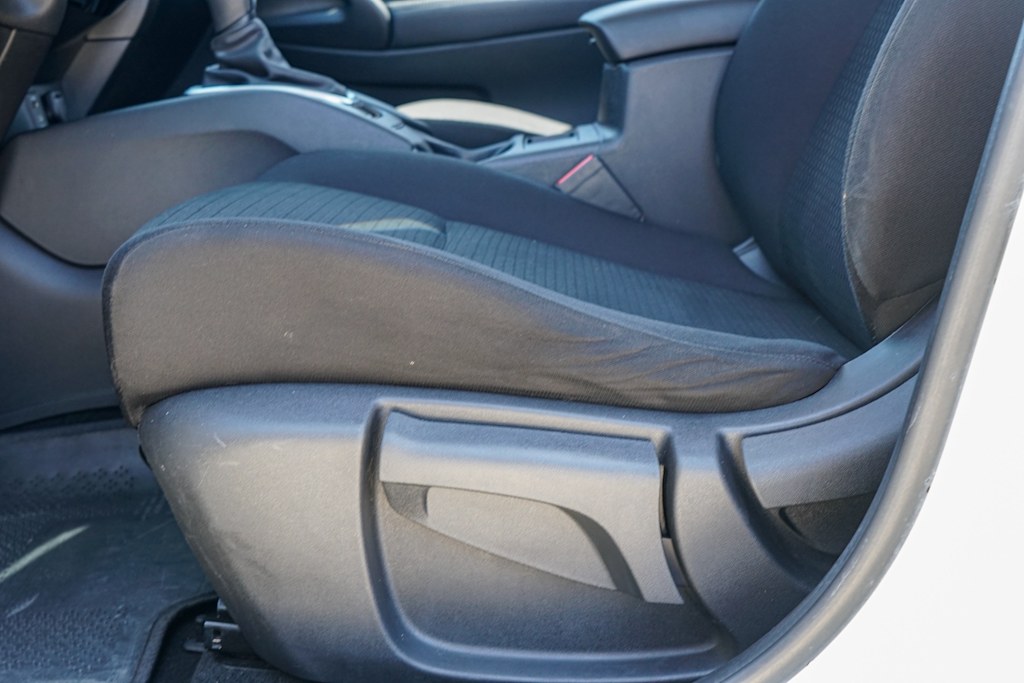 Thumbnail: 2018 Nissan Rogue Sport - 20