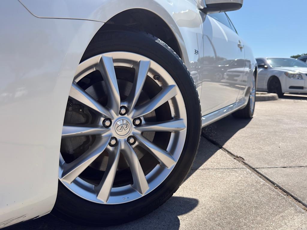 Thumbnail: 2014 INFINITI Q60 - 8