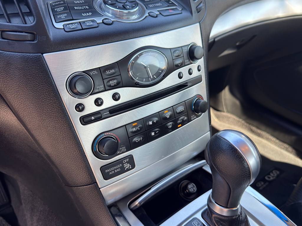 Thumbnail: 2014 INFINITI Q60 - 20