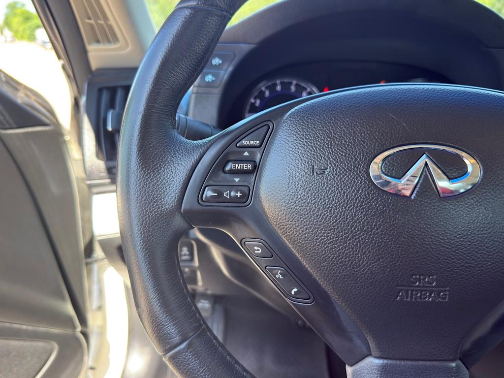 Thumbnail: 2014 INFINITI Q60 - 24