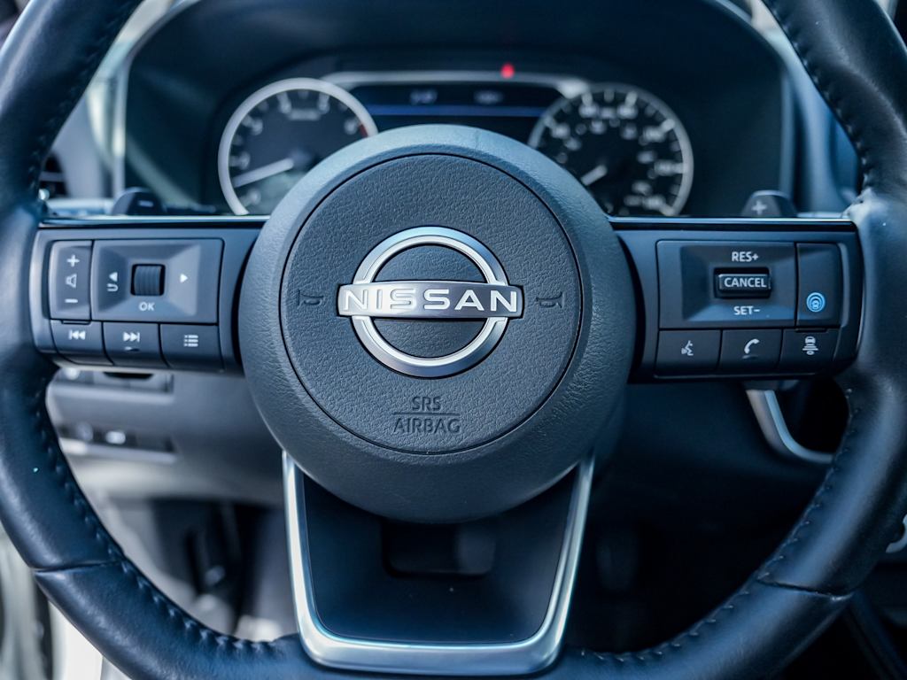 Thumbnail: 2023 Nissan Rogue - 18