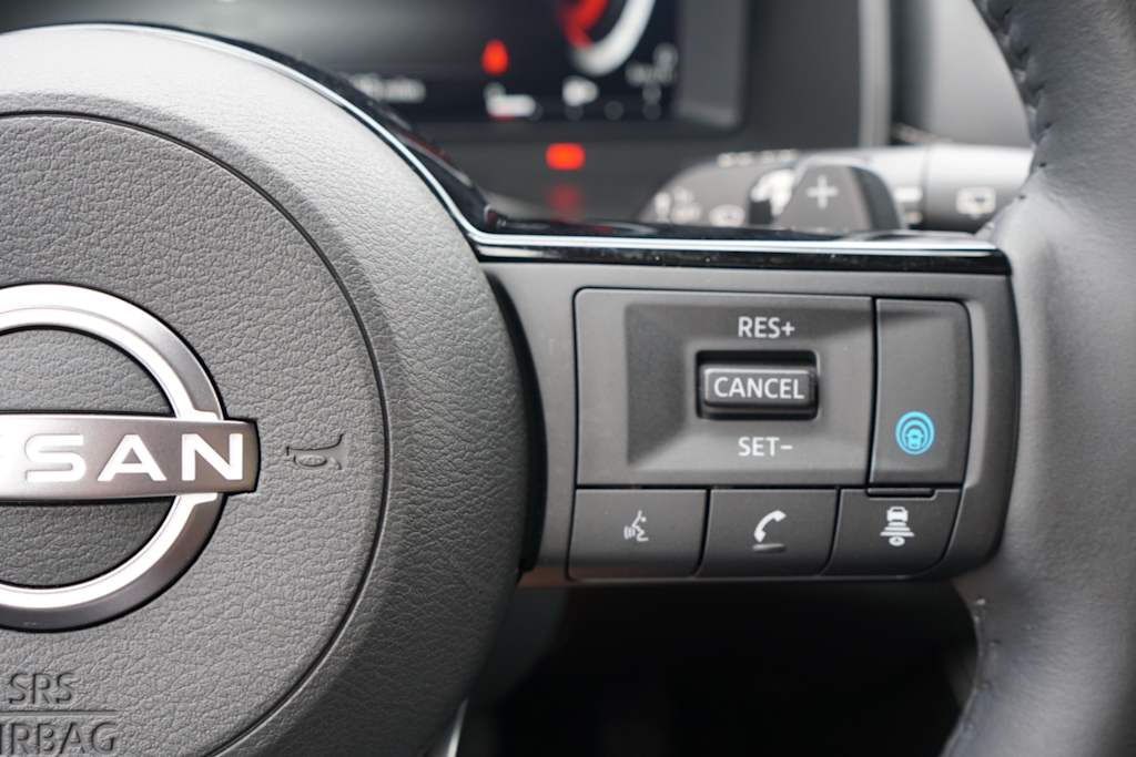 Thumbnail: 2023 Nissan Rogue - 16