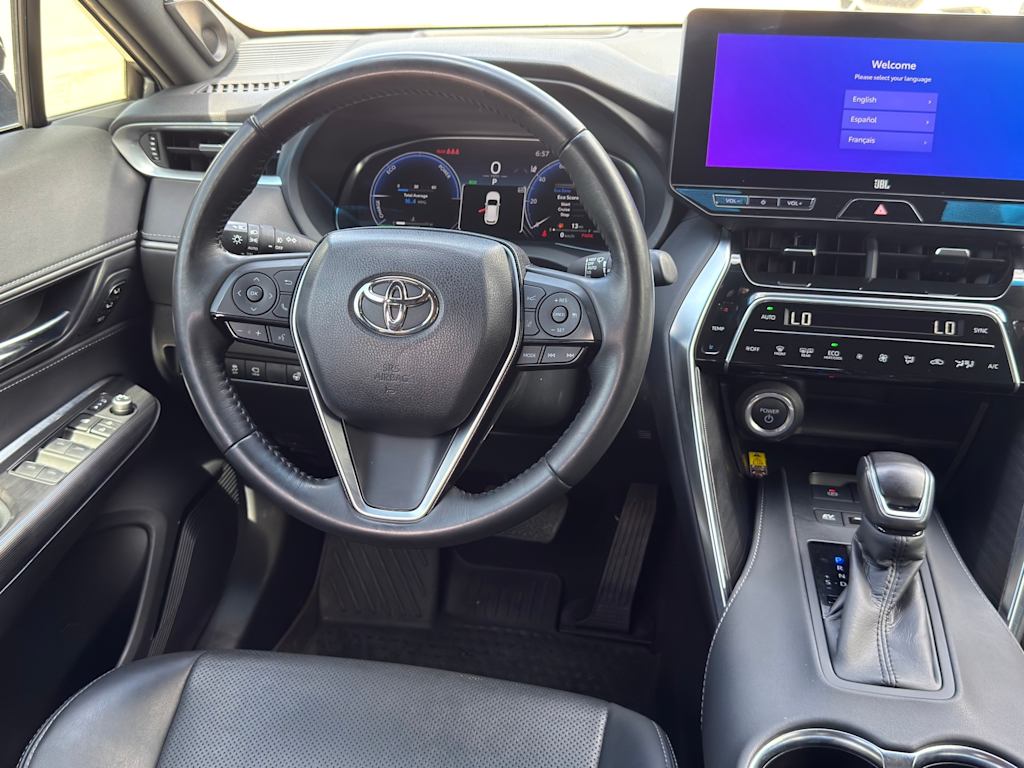 Thumbnail: 2023 Toyota Venza - 26