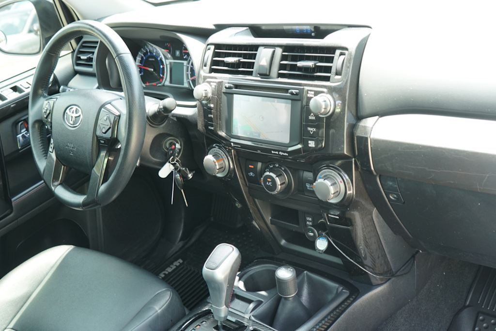Thumbnail: 2019 Toyota 4Runner - 11