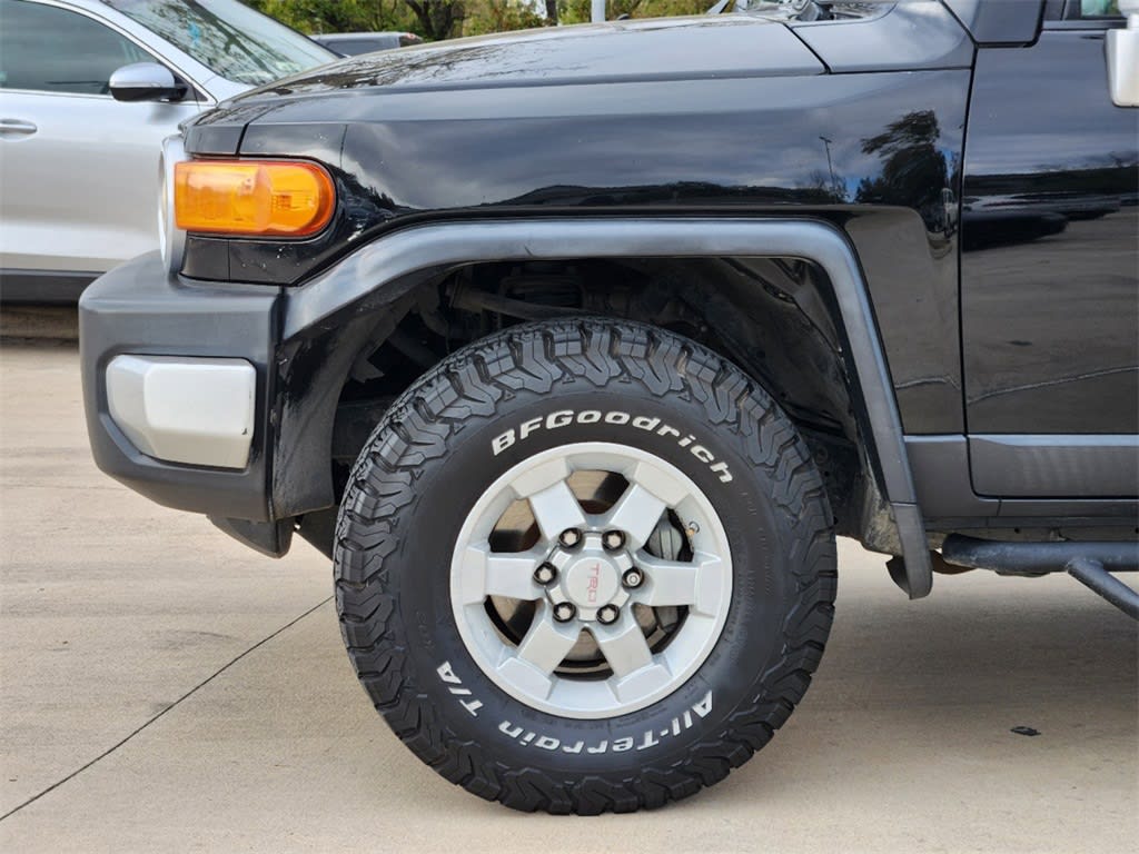 2011 Toyota FJ Cruiser Base 8