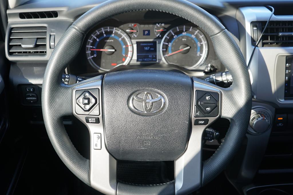 Thumbnail: 2016 Toyota 4Runner - 7