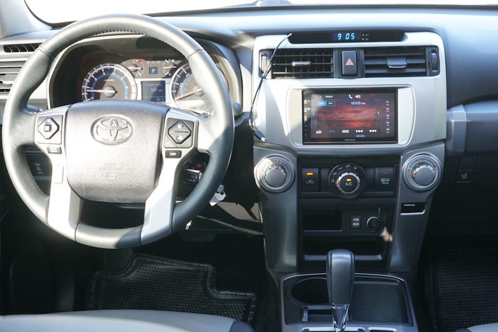 Thumbnail: 2016 Toyota 4Runner - 2
